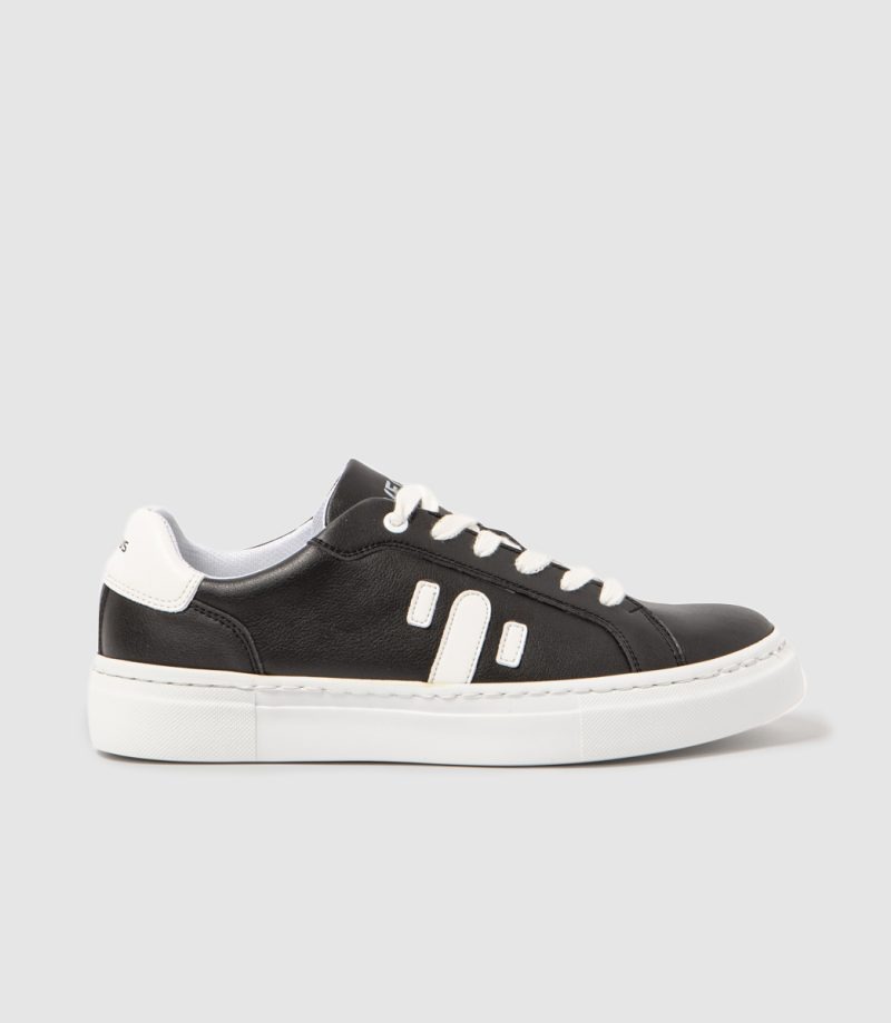 Onix Woman Black — zapatillas veganas con cuero de cactus